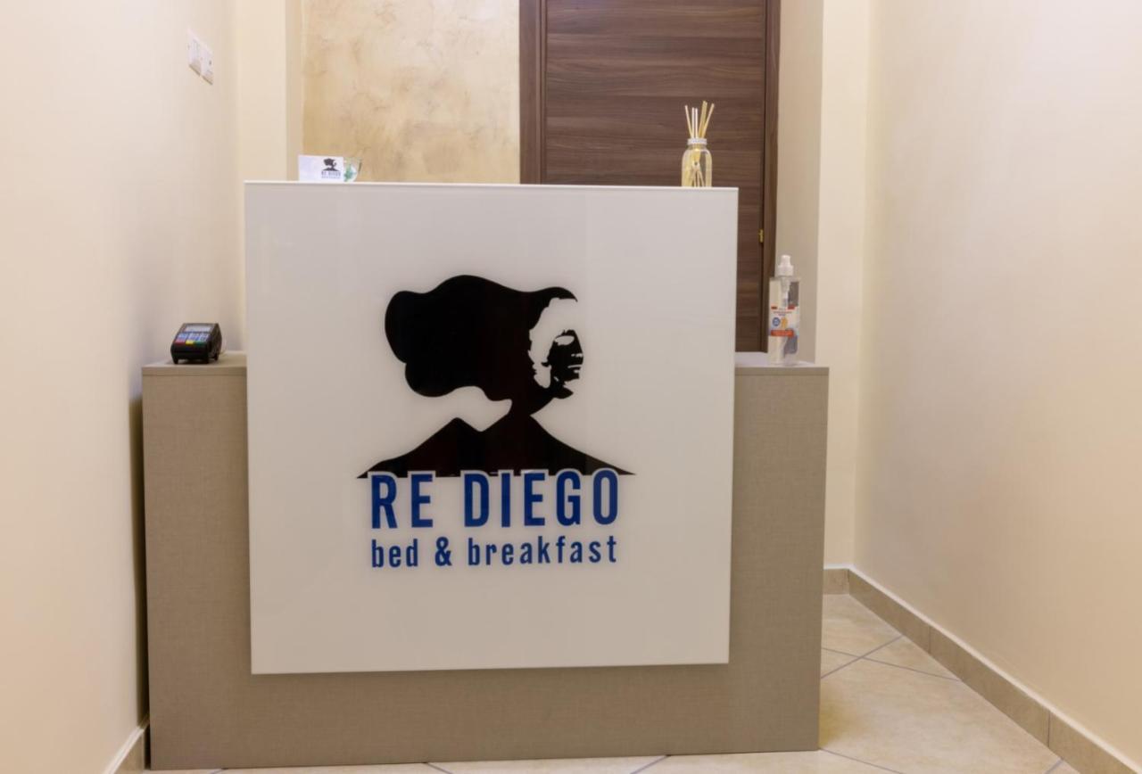 Re Diego Bed & Breakfast Napoli Bagian luar foto