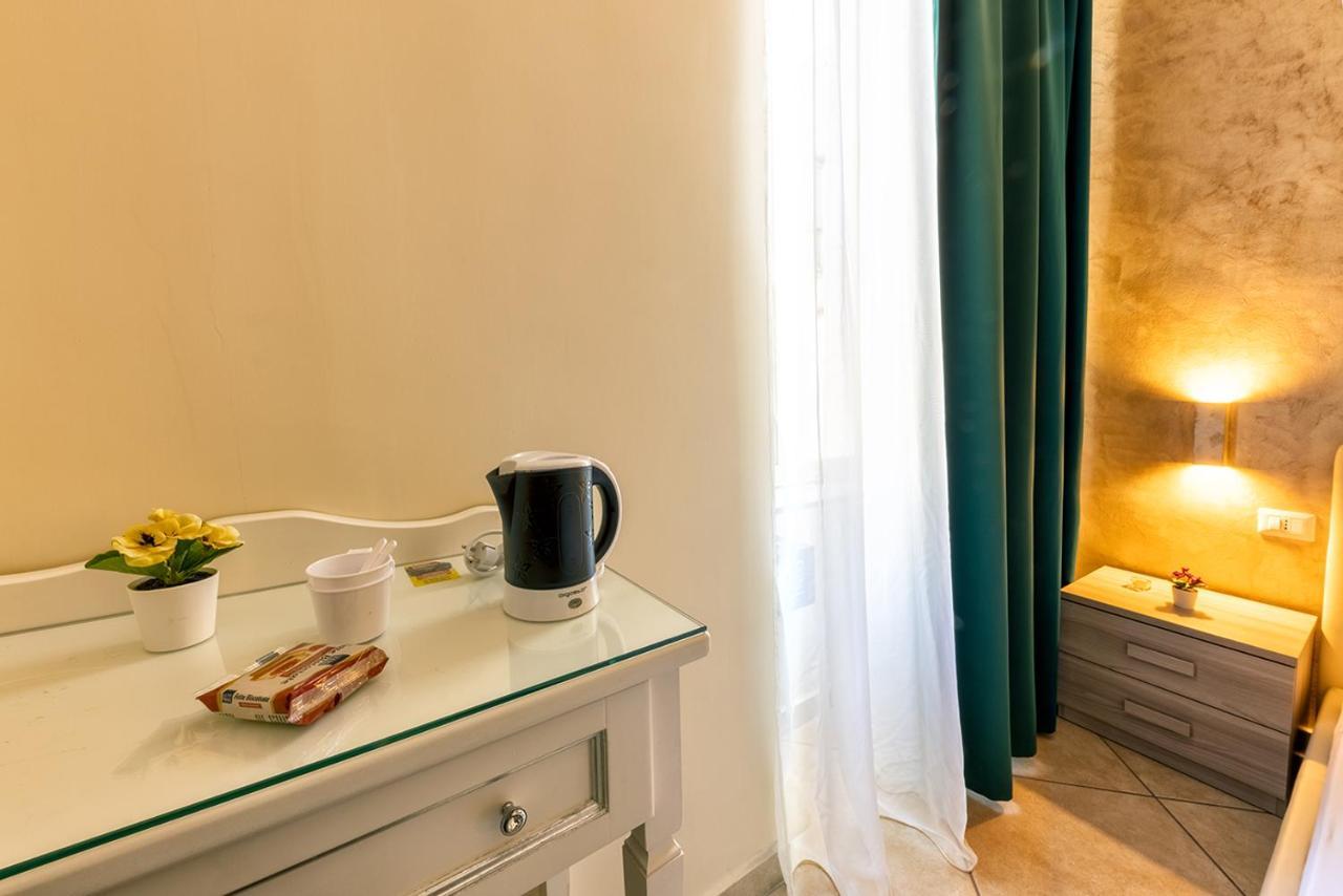 Re Diego Bed & Breakfast Napoli Bagian luar foto